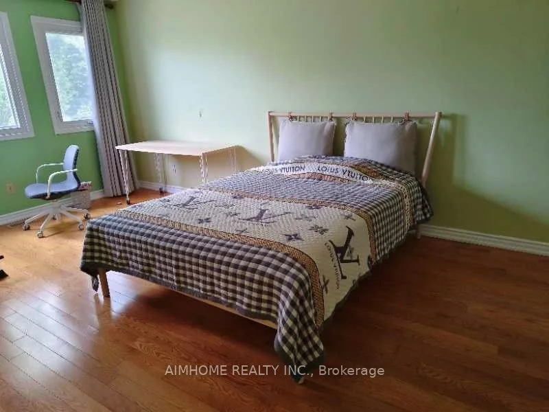 109 Yorkland Street 2nd FL, Richmond Hill, ON L4S 1C4