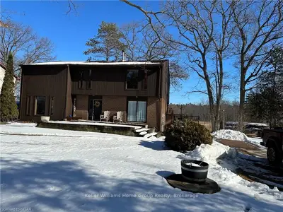 257 Sand Road, East Gwillimbury, On L9n 1k1