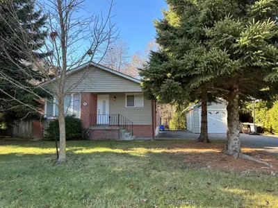 Detached in Aurora