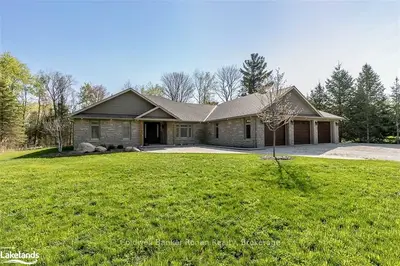 29 CINDY Lane, Adjala-Tosorontio, ON L0M 1M0