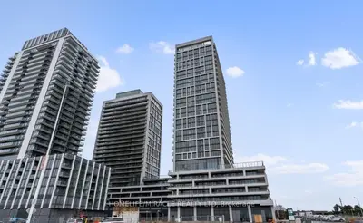 Condo Apartment in Vaughan