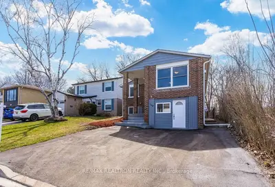 168 Hodgson Drive, Newmarket, On L3y 1e2