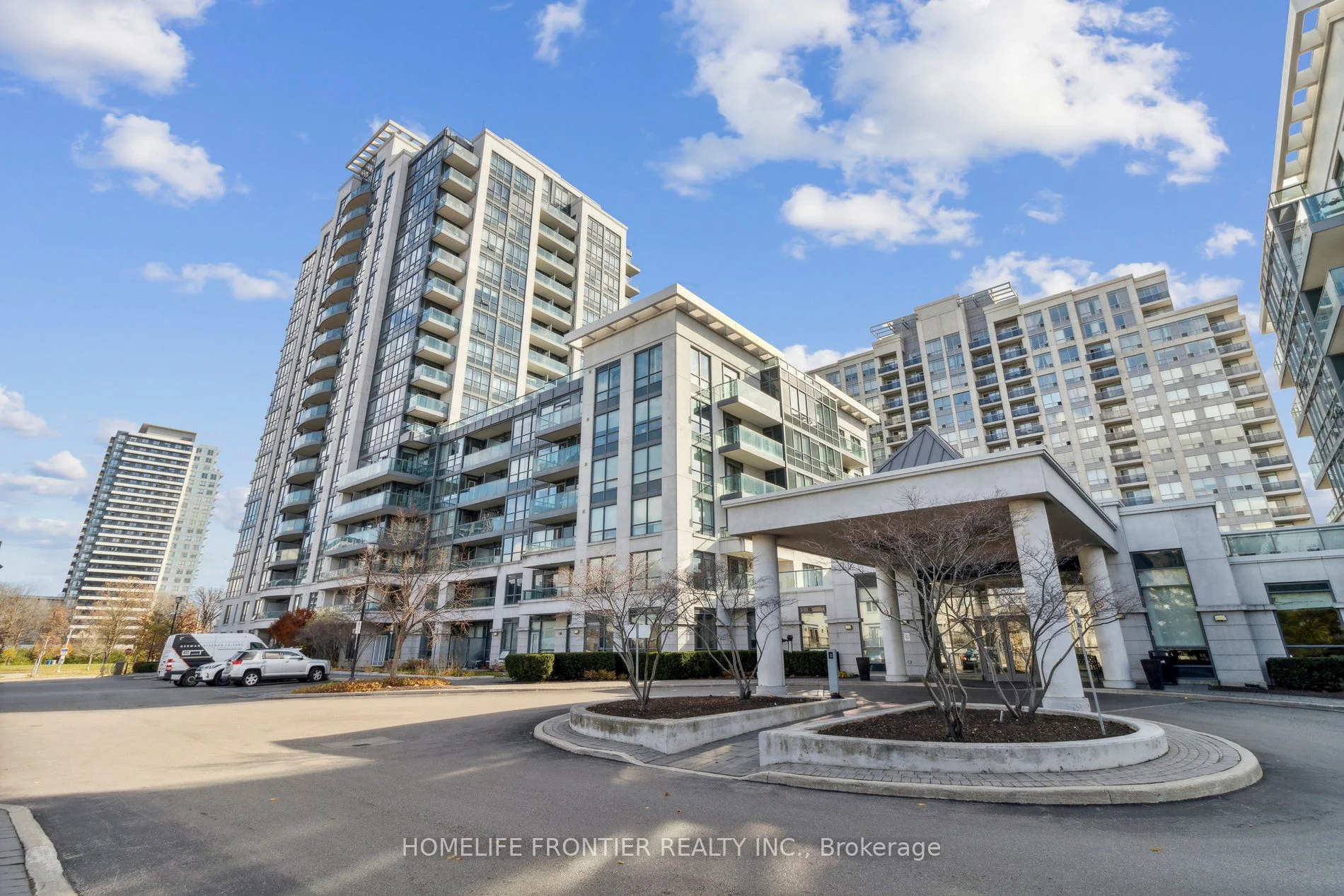 20 North Park Road 612, Vaughan, On L4j 0g7
