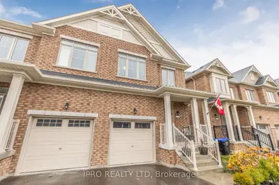 Semi-Detached in New Tecumseth