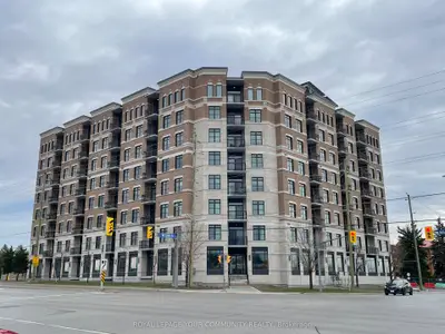 Condo Apartment in Whitchurch-Stouffville