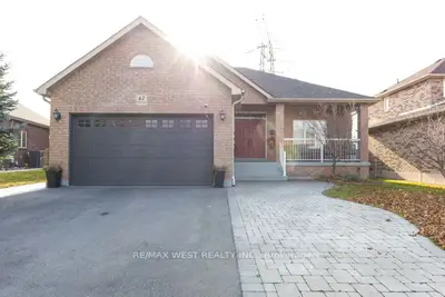 Detached in Vaughan