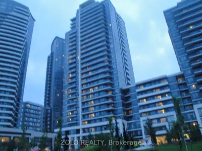 Condo Apartment in Markham