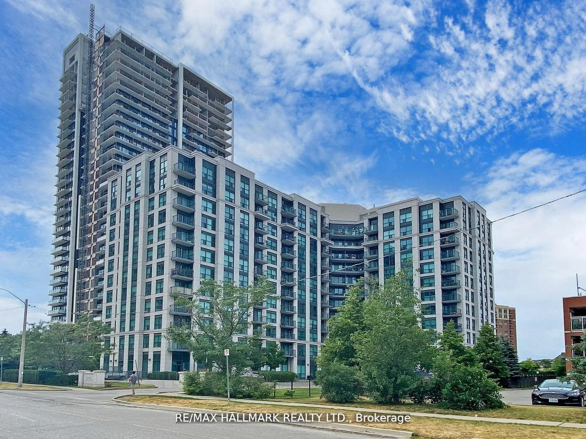 185 Oneida Crescent E 503, Richmond Hill, On L4b 0b1