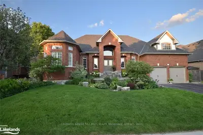 765 QUANTRA Crescent, Newmarket, ON L3X 1K5
