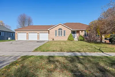 Detached in East Gwillimbury