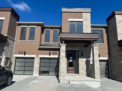 Att/Row/Townhouse in Markham