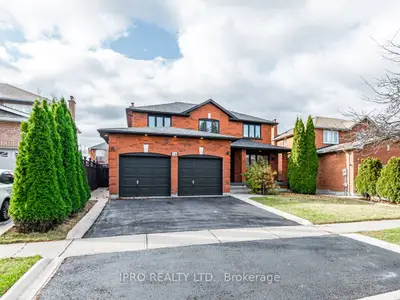 Detached in Vaughan