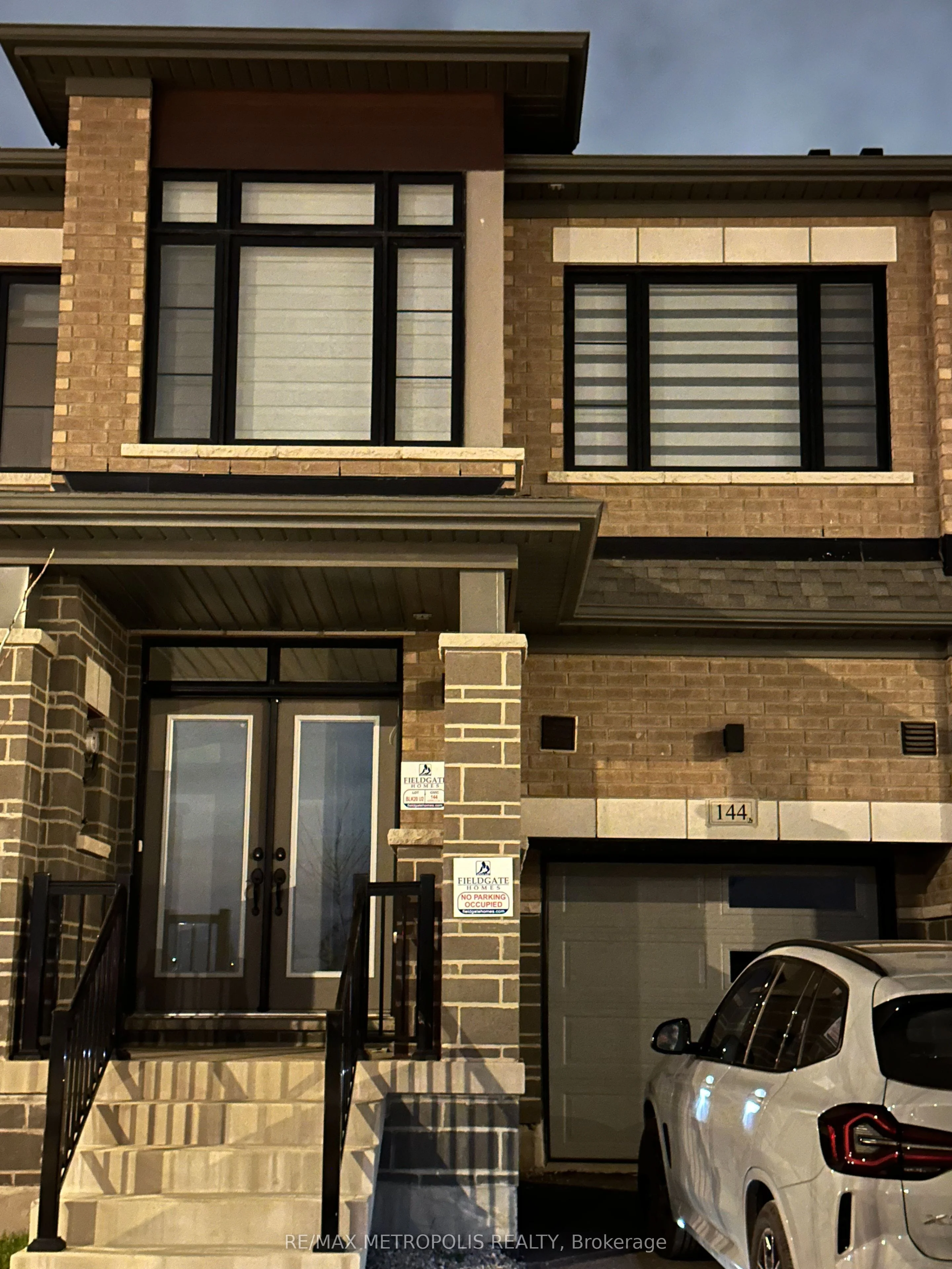 144 Hartington Street, Vaughan, On L4h 3n5