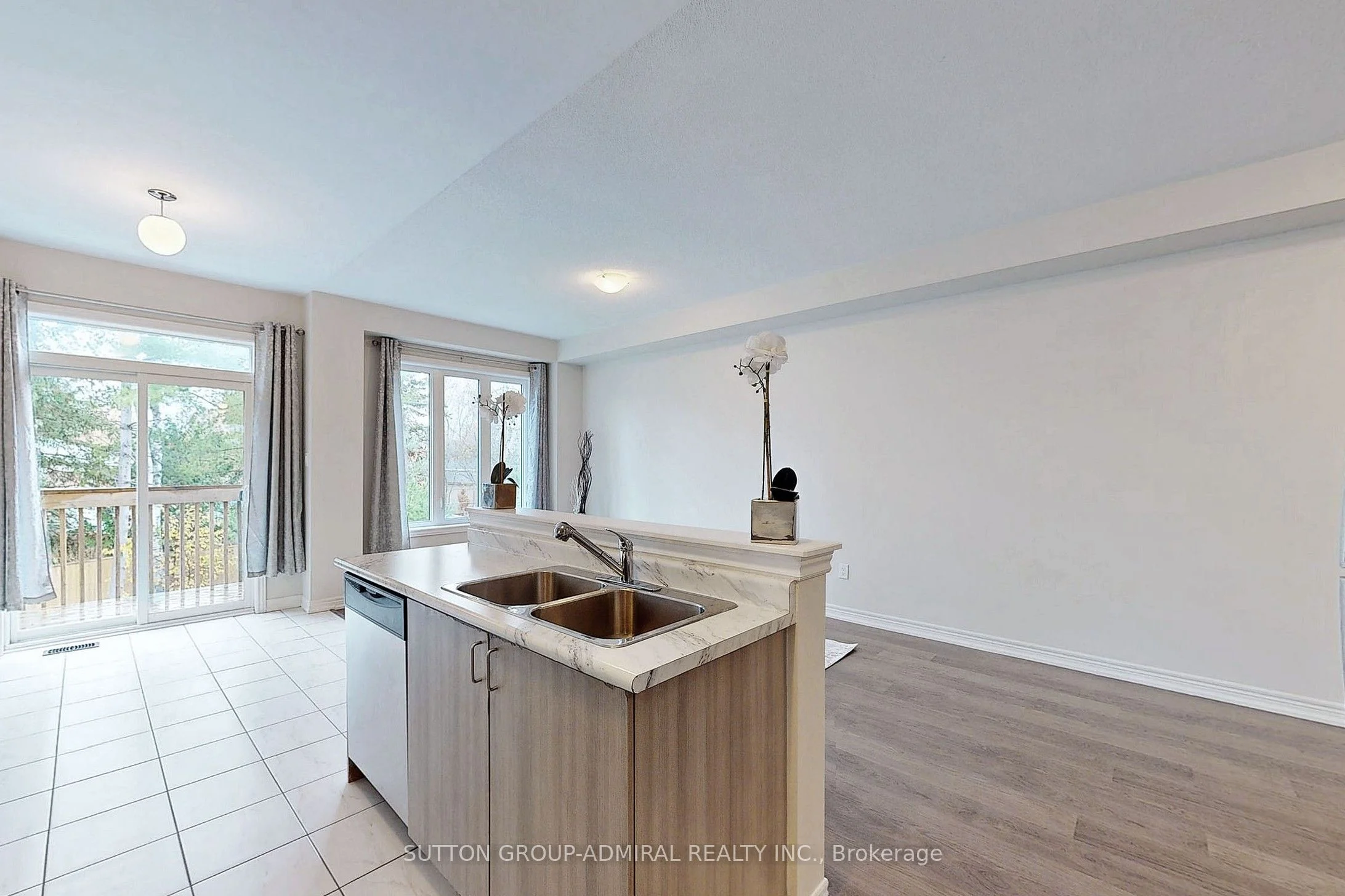 22 Greenwood Drive, Essa, ON N5A 7L3