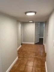 204 Cherrywood Drive, Newmarket, ON L3Y 2X8