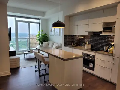 Condo Apartment in Markham