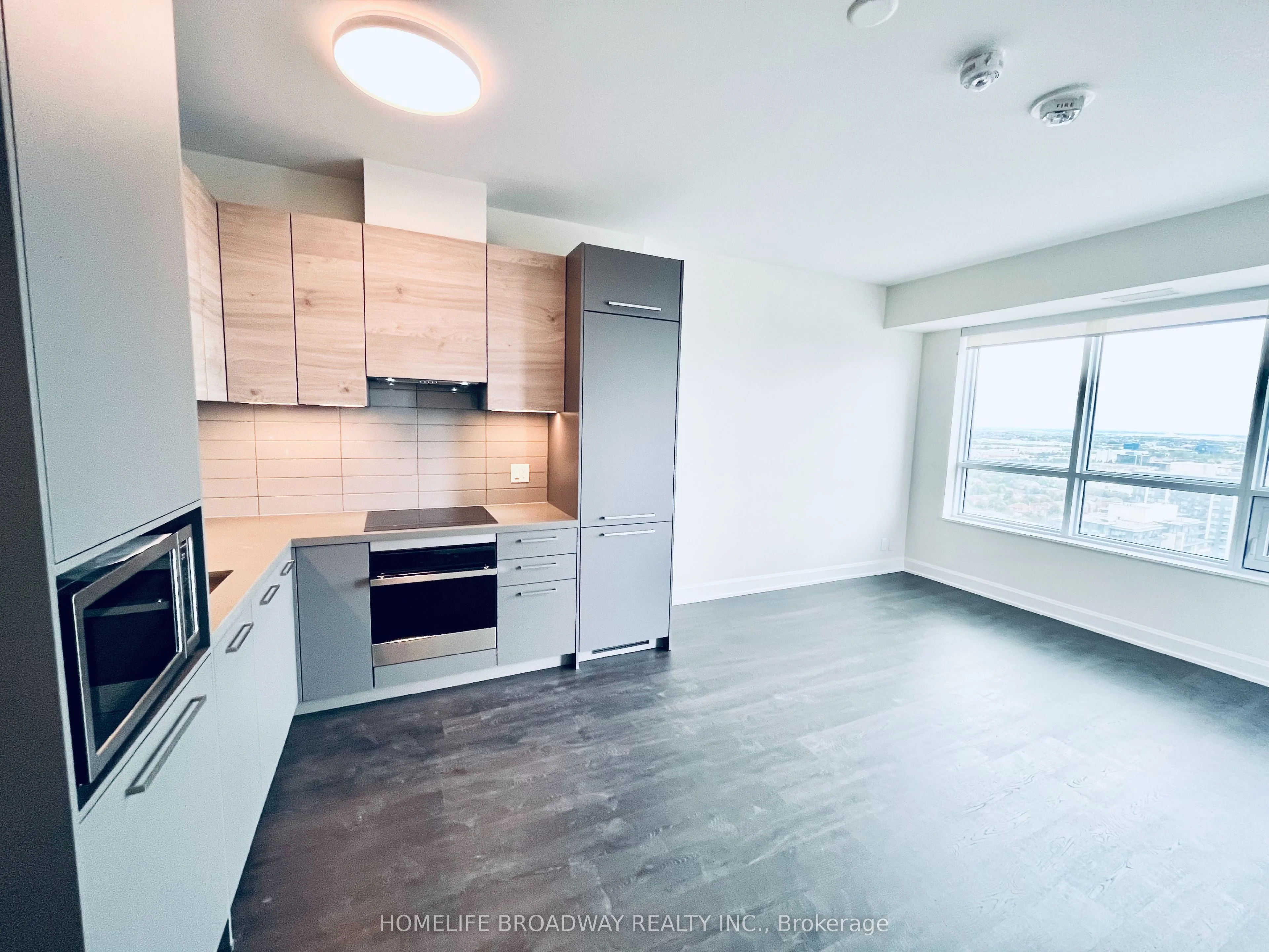 38 Gandhi Lane 2303, Markham, ON L3T 0G9