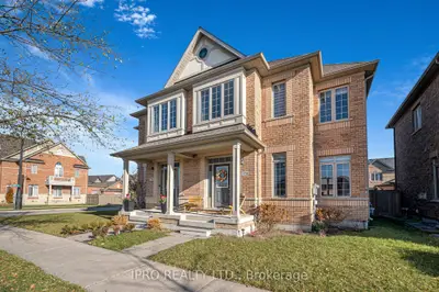 Semi-Detached in Vaughan
