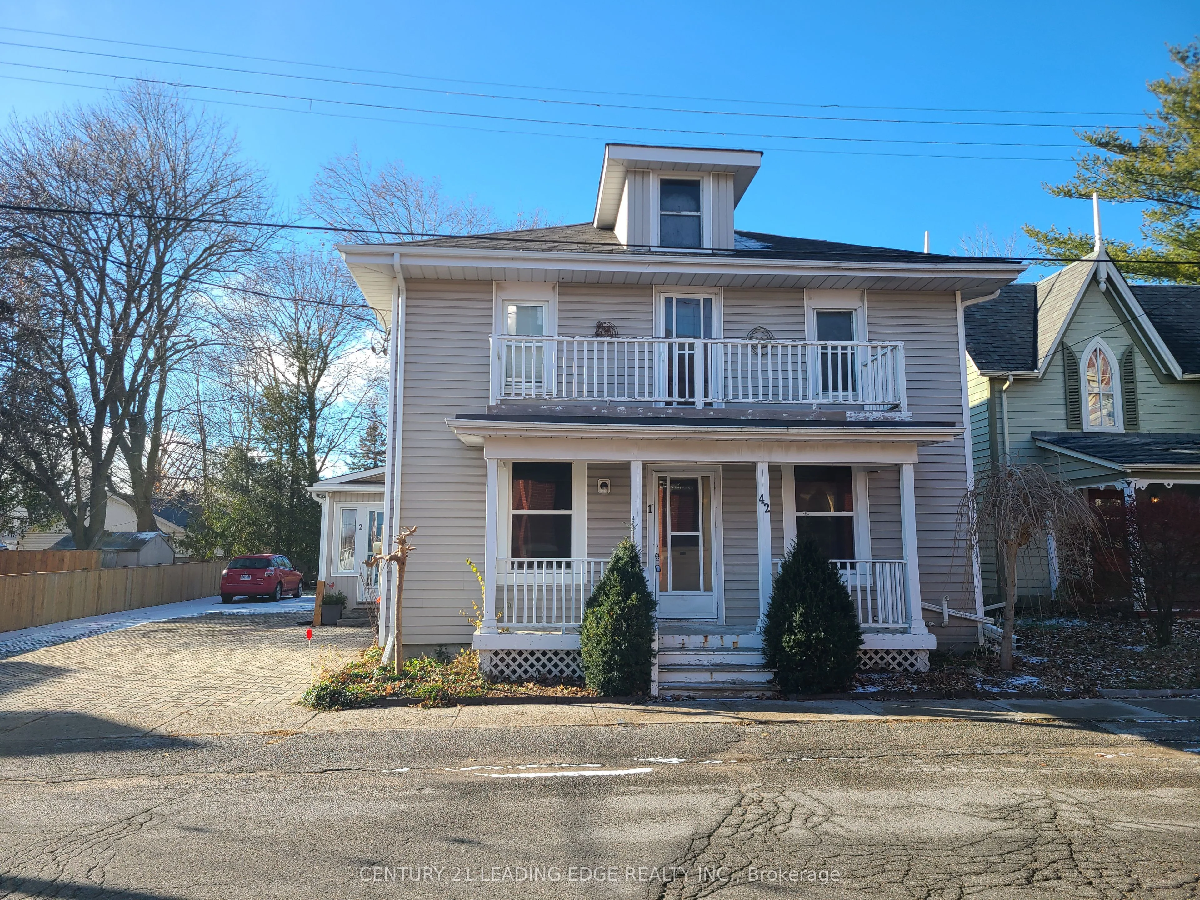 Triplex in Uxbridge