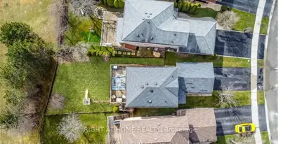 Detached in Newmarket