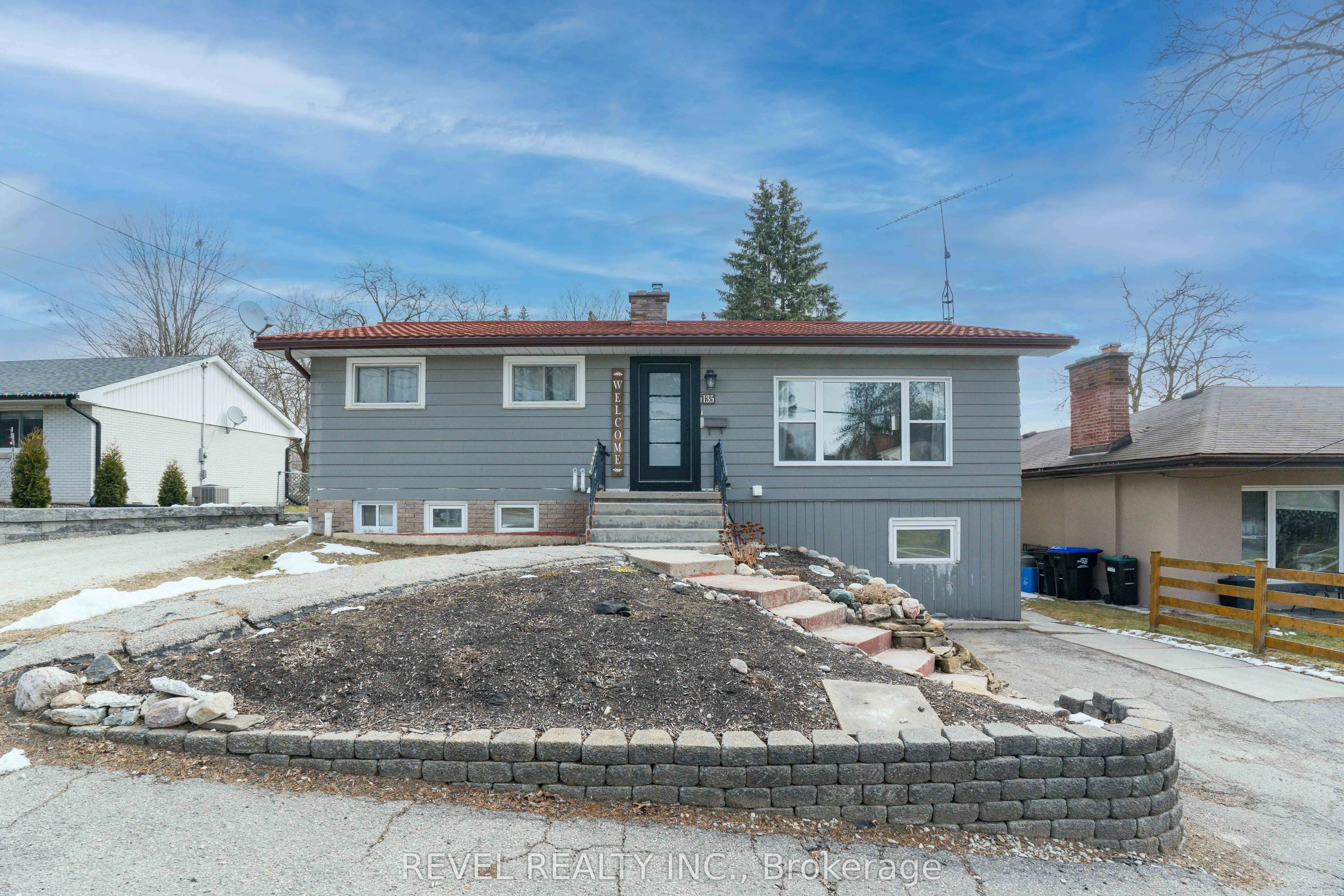 135 Church Street N Bsmnt, New Tecumseth, On L9r 1m5