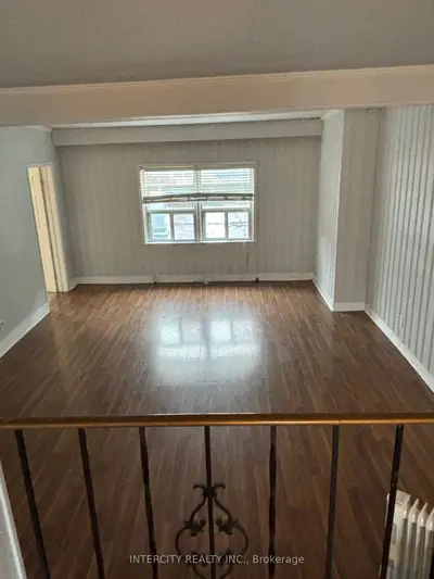 Fourplex in Newmarket