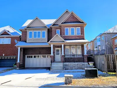 Detached in Newmarket