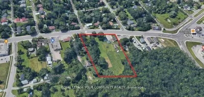 187-195 The Queensway, Georgina, On, L4p 2a3