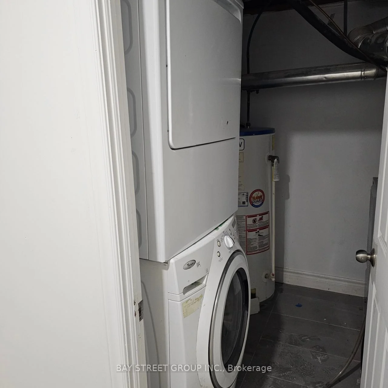 63 yorkland Street #1, Richmond Hill, ON L4C 9Z4