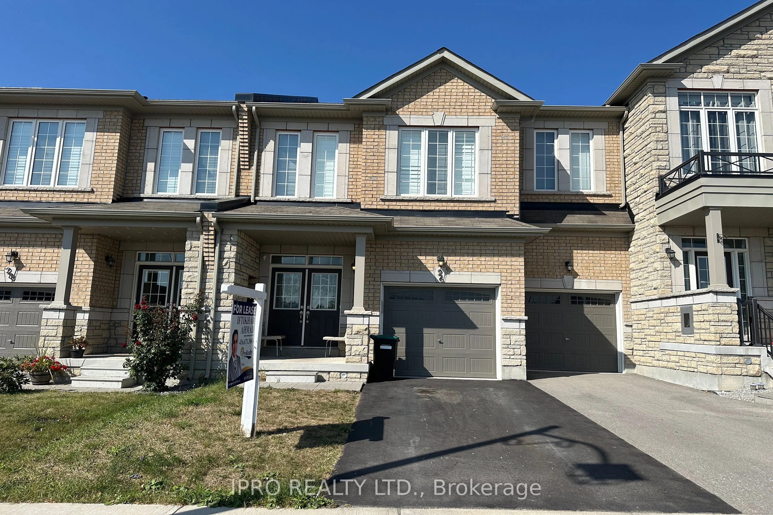26 Veterans Street, Bradford West Gwillimbury, On L3z 4l3