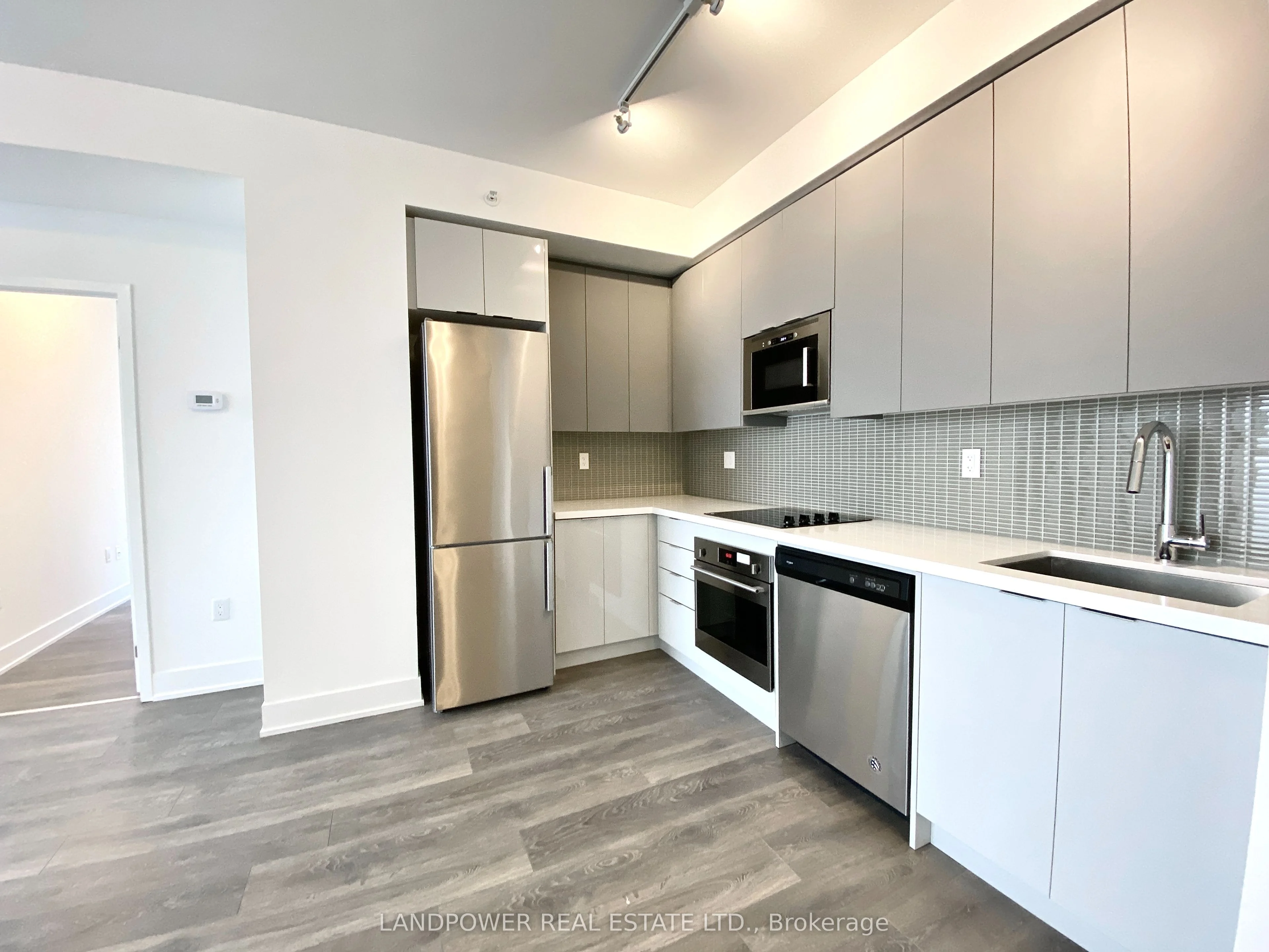 2908 Highway 7 Road 1403, Vaughan, ON L4K 0K5