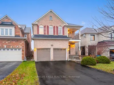Detached in Richmond Hill