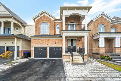 Detached in Bradford West Gwillimbury