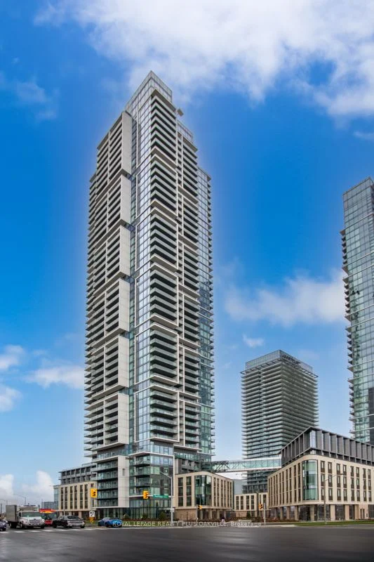 7890 Jane Street 3801, Vaughan, On L4k 0k9