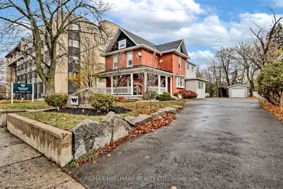 Detached in Aurora