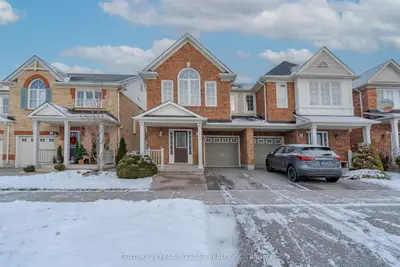 Semi-Detached in Whitchurch-Stouffville