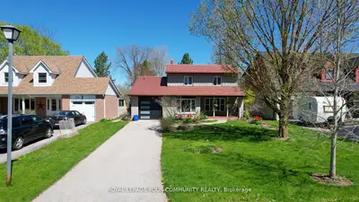 Detached in East Gwillimbury