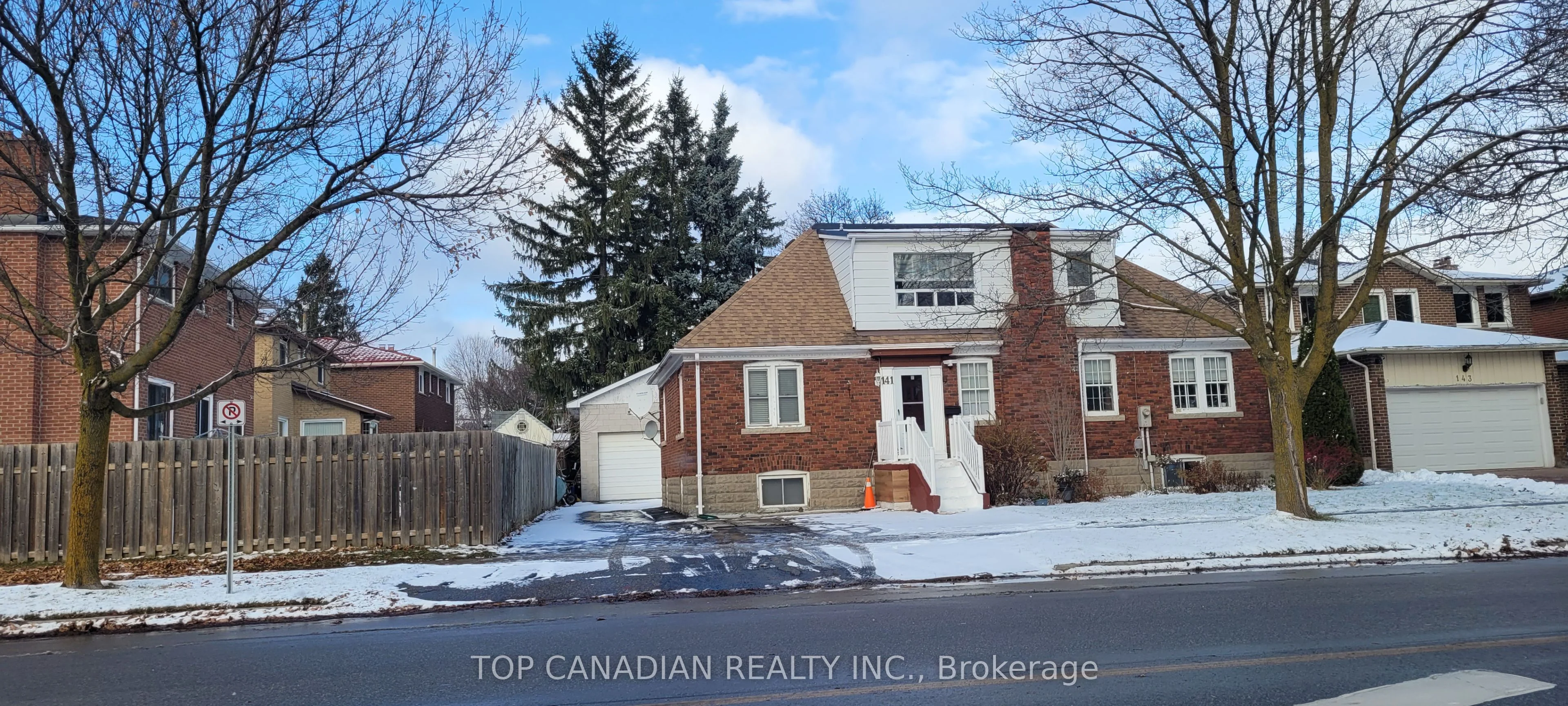 Detached in Richmond Hill