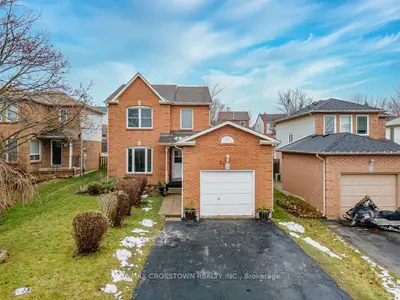 Detached in Georgina