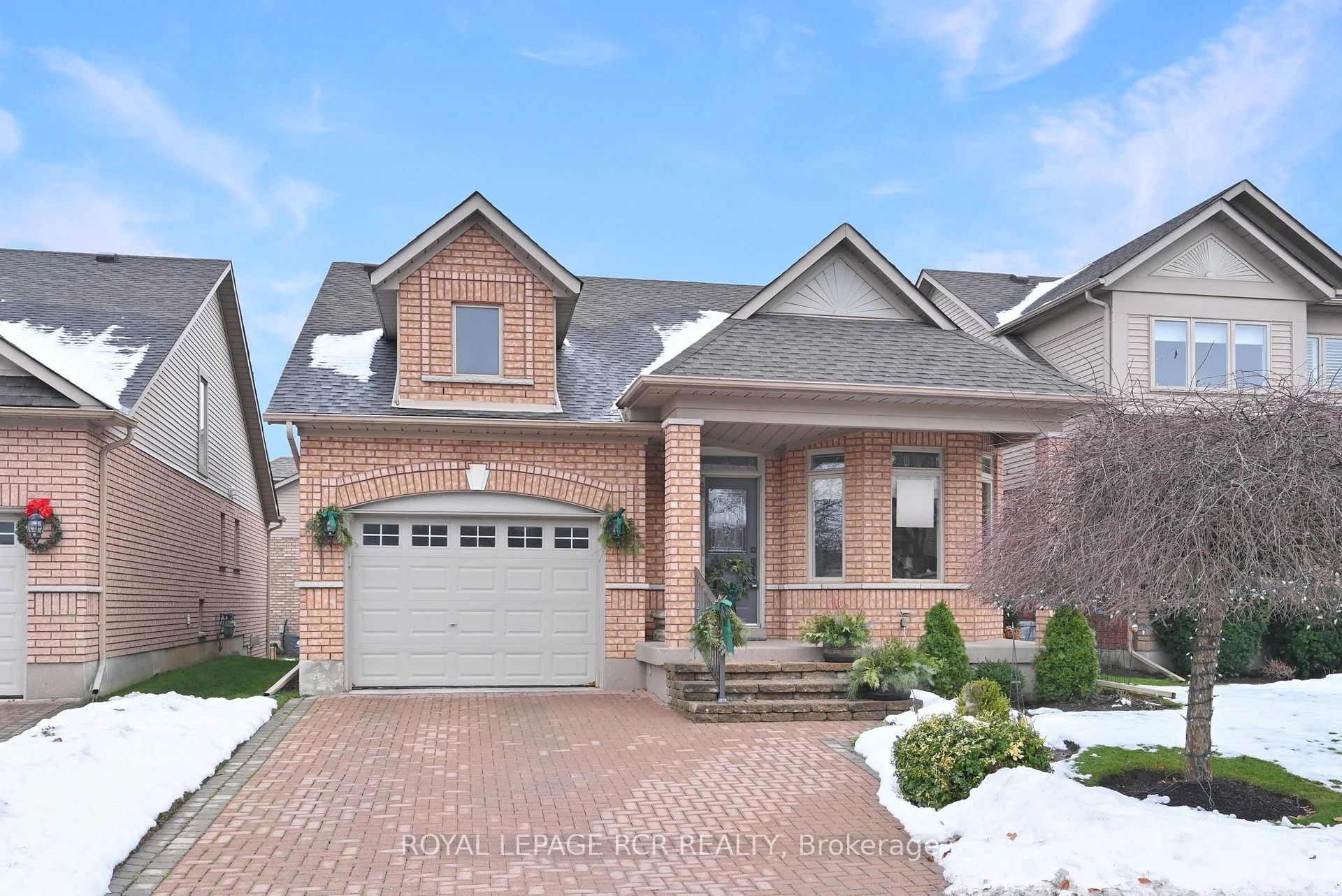 Detached Condo in New Tecumseth