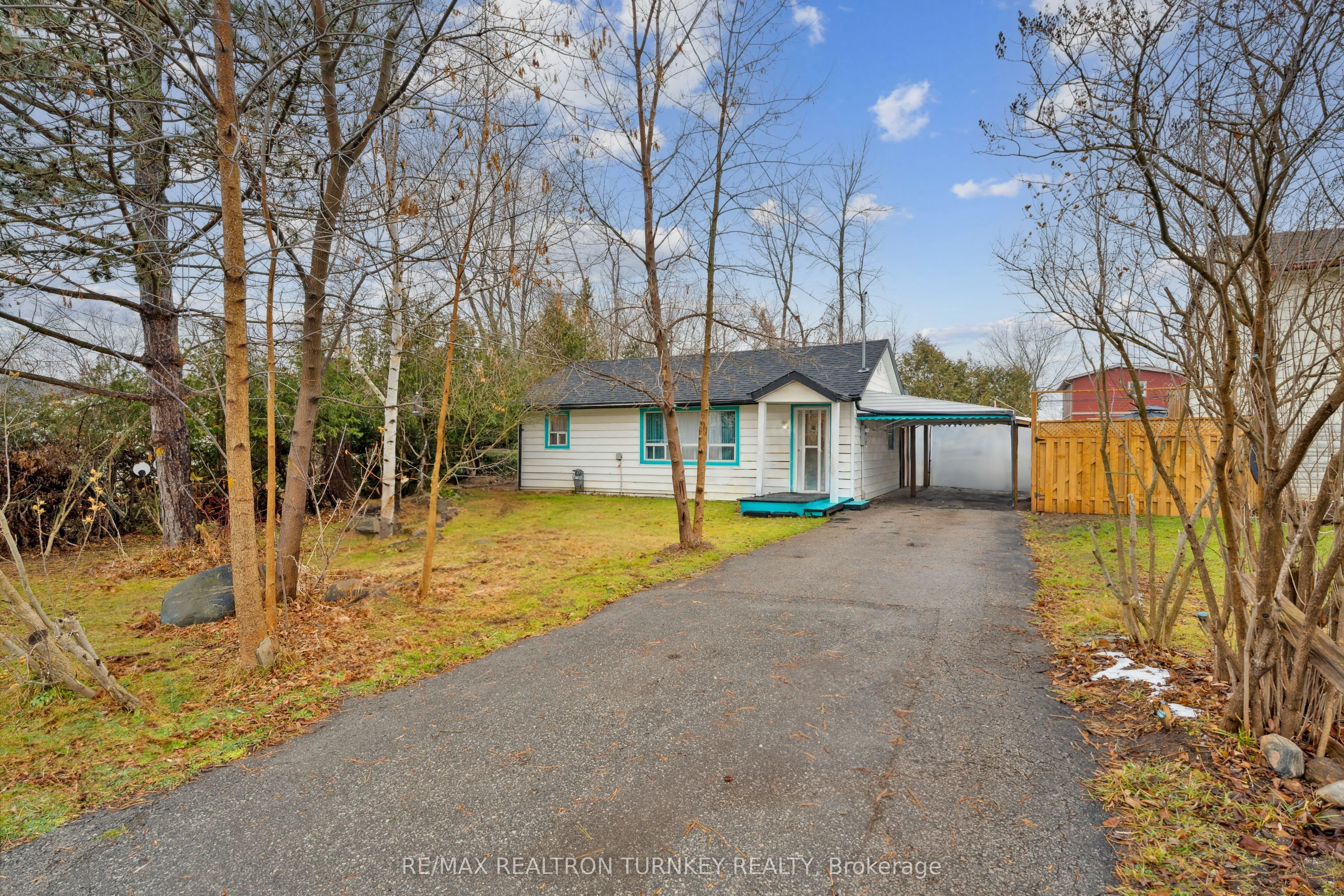Detached in Georgina