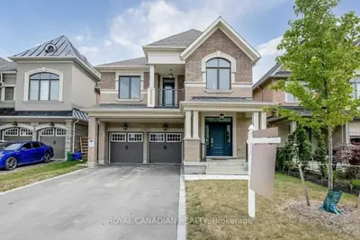 Detached in Vaughan