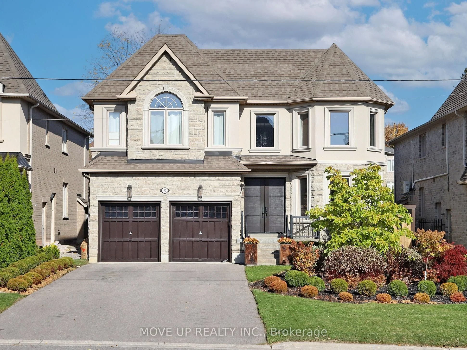 Detached in Richmond Hill