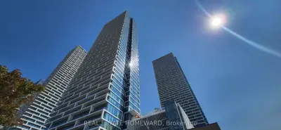 Condo Apartment in Vaughan