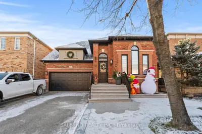 Detached in Vaughan
