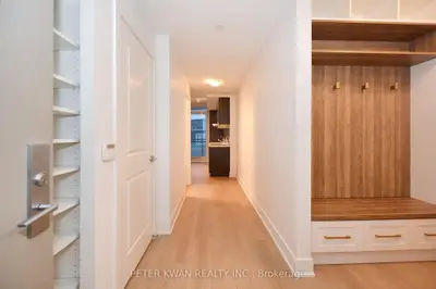 Condo Apartment in Markham