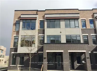 Att/Row/Townhouse in Vaughan