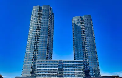 Condo Apartment in Vaughan