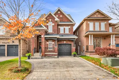 Detached in Vaughan