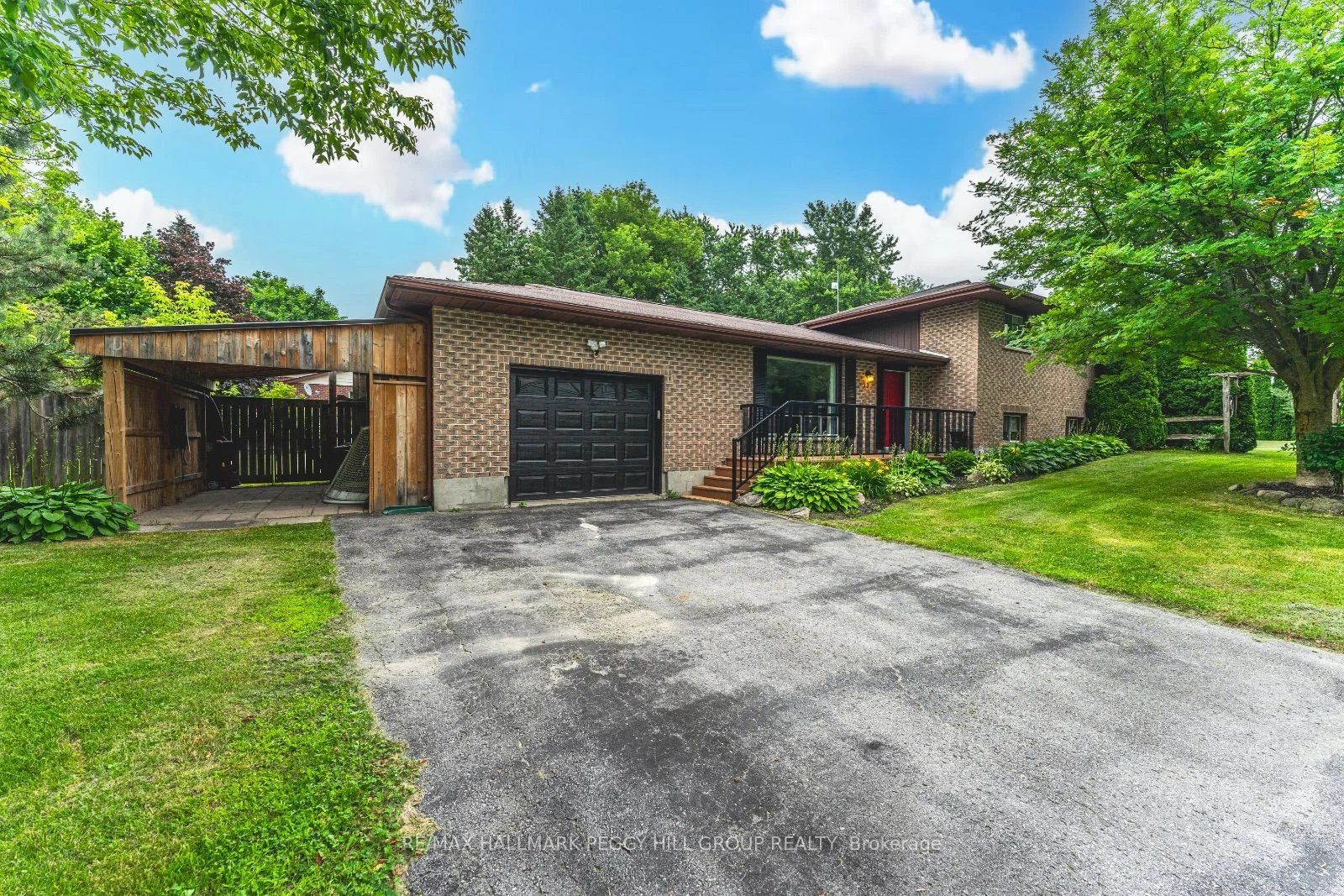 Detached in Uxbridge